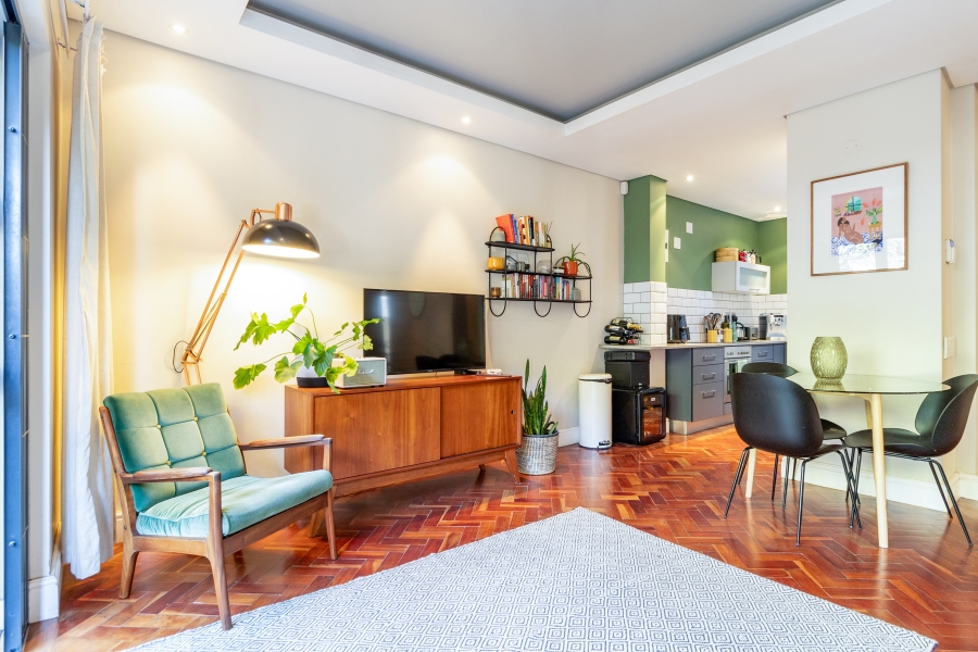 To Let 2 Bedroom Property for Rent in Vredehoek Western Cape
